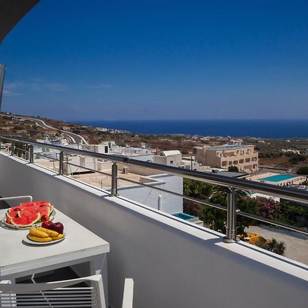 Irene City Villas Fira  Room photo